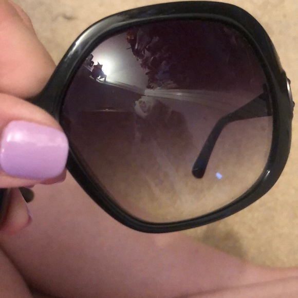 Michael Kors Sunglasses - Picture 4 of 5